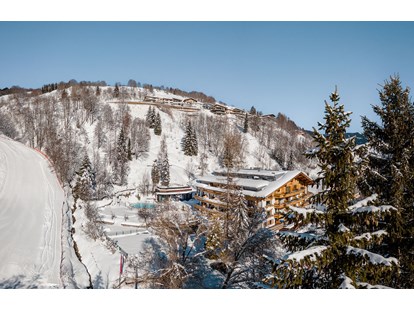 Hotels an der Piste - Hotel-Schwerpunkt: Skifahren & Kulinarik - Gartenhotel Theresia in Saalbach-Hinterglemm
"Vom Frühstück auf die Piste, von der Piste in die Pools" - Erstklassig & down to Earth - das bio-zertifizierte Gartenhotel Theresia****S 