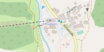 Pistenhotel auf Satellitenbild