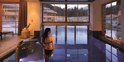 Hotels an der Piste - Wellnessbereich - Skigebiet Seiser Alm - Pool - Dolomites Living Hotel Tirler