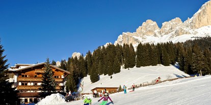 Hotels an der Piste - Preisniveau: gehoben - Wolkenstein in Gröden - Ski in Ski out - Dolomiti Spa Resort Moseralm