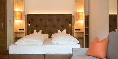 Hotels an der Piste - Hallenbad - Kolfuschg in Corvara - neue Suiten und Wohlfühlzimmer direkt an der Piste - Dolomiti Spa Resort Moseralm
