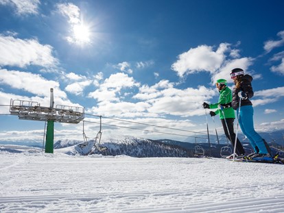Hotels an der Piste - Skikurs direkt beim Hotel: für Kinder - Skivergnügen - Wohlfühlhotel Falzeben