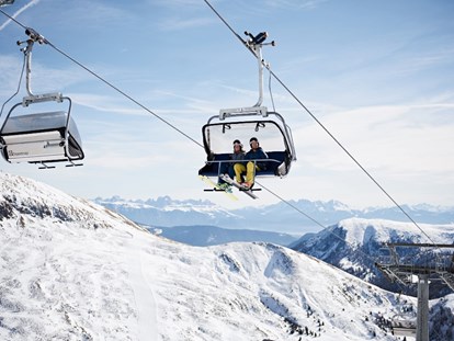 Hotels an der Piste - Skiservice: Skireparatur - Moos/Pass - Skigebiet Meran 2000 - Wohlfühlhotel Falzeben