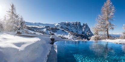 Hotels an der Piste - Pools: Infinity Pool - Dolomiten - Hotel Rosa ****S Eco Alpine Spa Resort