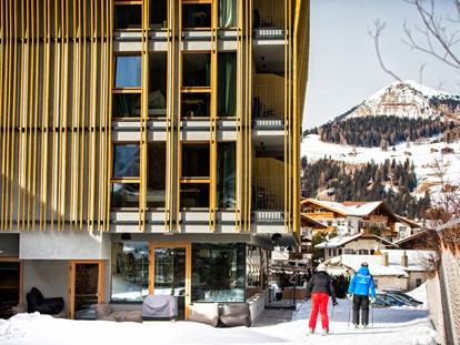 Hotels an der Piste - Skigebiet Gröden - Ski in-Ski out  - Mountain Design Hotel EdenSelva