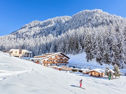 Hotels an der Piste - Wellnessbereich - Skigebiet Gröden - Winter - Hotel Jägerheim***s