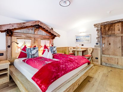 Hotels an der Piste - Skiservice: vorhanden - Wolkenstein-Gröden - Romantik room - Hotel Jägerheim***s