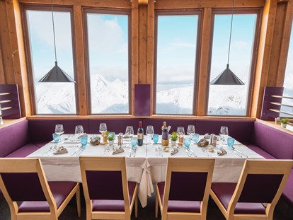 Hotels an der Piste - Skikurs direkt beim Hotel: für Erwachsene - Vent - Frühstück mit Aussicht - Glacier Hotel Grawand