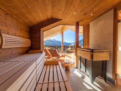Hotels an der Piste - Sonnenterrasse - Trentino-Südtirol - Finnische Sauna mit Panoramblick - JOAS natur.hotel.b&b