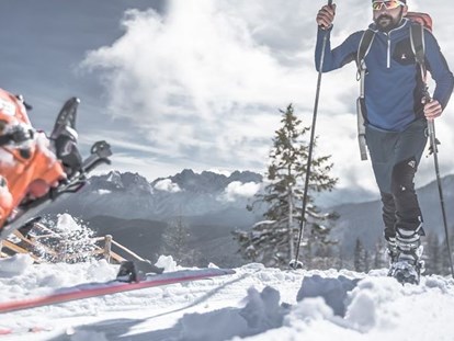 Hotels an der Piste - Preisniveau: exklusiv - Skigebiet 3 Zinnen Dolomites - Activ im Winter - Post Alpina - Family Mountain Chalets
