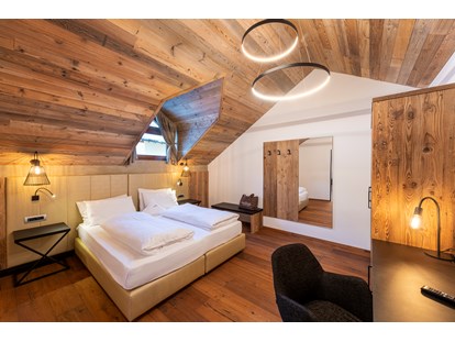 Hotels an der Piste - Skiservice: Wachsservice - Skigebiet Gröden - Hotel Miravalle