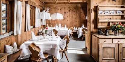 Hotels an der Piste - Sauna - Ski Center Latemar - Stube im Restaurant - Sporthotel Obereggen