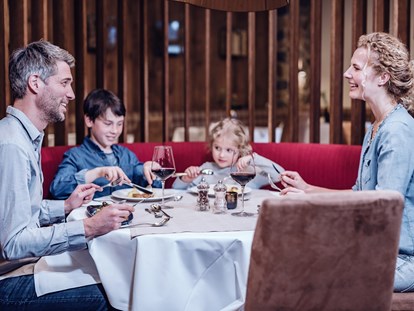 Hotels an der Piste - Verpflegung: alkoholfreie Getränke ganztags inklusive - Kitzbühel - Familienresort Ellmauhof - das echte All Inclusive ****S
