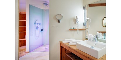 Hotels an der Piste - Preisniveau: gehoben - Jerzens - Badezimmer - Tirolerhof Familotel Zugspitze
