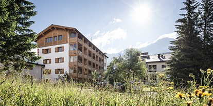 Hotels an der Piste - Parkplatz: gebührenpflichtig beim Hotel - Davos Dorf - Valbella Resort