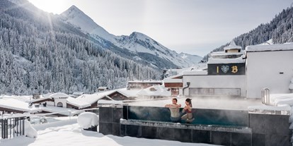 Hotels an der Piste - Pools: Außenpool beheizt - Steinhaus/Ahrntal - Aktiv-& Wellnesshotel Bergfried