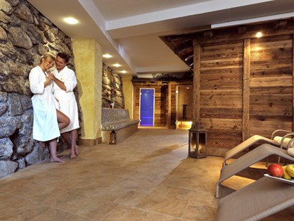 Hotels an der Piste - Sauna - Gosau - Wellnessbereich Ennshof - Familienresort Reslwirt ****