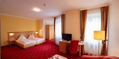 Hotels an der Piste - Skiservice: Wachsservice - Skigebiet Mariazeller Bürgeralpe - Doppelzimmer Superior - AKTIVHOTEL Weisser Hirsch