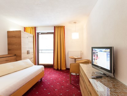 Hotels an der Piste - Skiraum: versperrbar - Skigebiet Sölden - Einzelzimmer - stefan Hotel