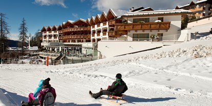 Hotels an der Piste - Skikurs direkt beim Hotel: eigene Skischule - St. Ulrich/Gröden - Hotel Sonnalp