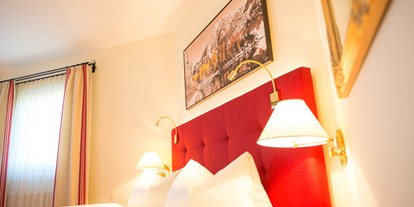 Hotels an der Piste - WLAN - Ramsau am Dachstein - Stilvoll renovierte Zimmer - Hotel Zum Jungen Römer