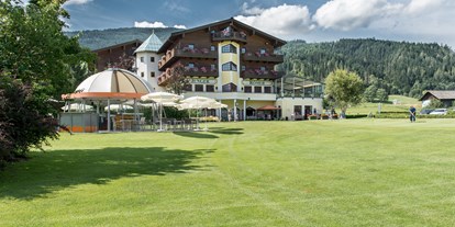 Hotels an der Piste - Hotel-Schwerpunkt: Skifahren & Wellness - Pongau - Hotel direkt am 1. Abschlag des GC Radstadt - Hotel Zum Jungen Römer