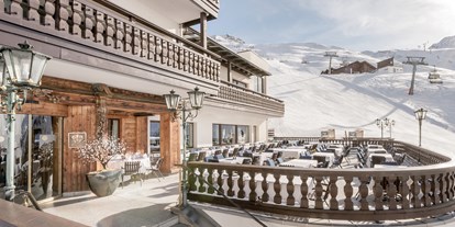 Hotels an der Piste - Hotel-Schwerpunkt: Skifahren & Kulinarik - Moos/Pass - Terrasse - TOP Hotel Hochgurgl