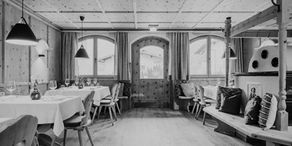 Hotels an der Piste - Skiraum: versperrbar - Königsleiten - Stube - Restaurant  - VAYA Zillertal