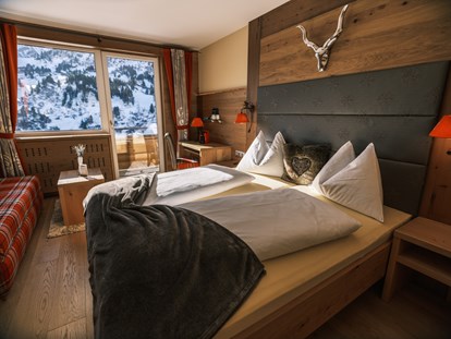 Hotels an der Piste - Wellnessbereich - Zimmer mit einzigartigem Panoramablick! - Hotel Kristall Obertauern