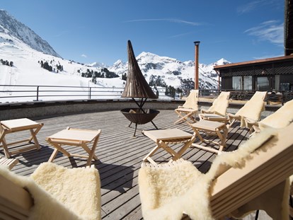 Hotels an der Piste - Skiservice: Wachsservice - Sonnenterrasse vom Jagdschloss - Jagdschloss-Resort
