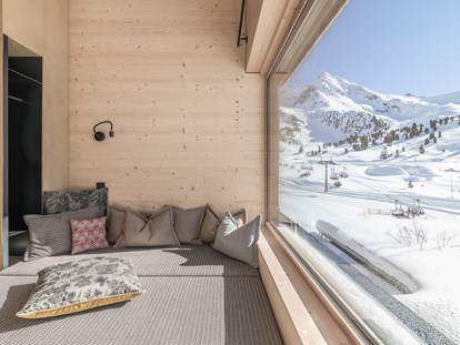Hotels an der Piste - Skiservice: Skireparatur - Tirol - Liegewiese Hoch & Herrlich - Jagdschloss-Resort
