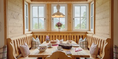 Hotels an der Piste - Hotel-Schwerpunkt: Skifahren & Ruhe - Veranda im Ferienhaus Gössl - Narzissendorf Zloam
