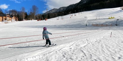 Hotels an der Piste - Hotel-Schwerpunkt: Skifahren & Familie - Hinterstoder - Seillift beim Zkilift Zloam - Narzissendorf Zloam