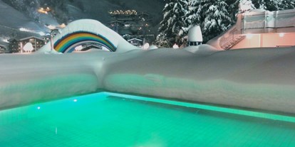 Hotels an der Piste - Skiservice: Skireparatur - Salzburg - Beheizter Relaxpool - Wellness- und Familienhotel Egger in TOP LAGE