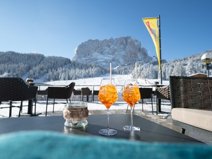 Hotels an der Piste - Skiservice: Skireparatur - Wolkenstein-Gröden - Hotel Plan de Gralba