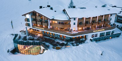 Hotels an der Piste - Skiservice: Skireparatur - Riezlern - Außenansicht - Hotel Goldener Berg