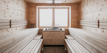 Hotels an der Piste - Parkplatz: gebührenpflichtig beim Hotel - Bio-Sauna mit automatischem Aufguss - FIRSTpeak Zauchensee