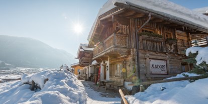 Hotels an der Piste - Ski-In Ski-Out - Dienten am Hochkönig - Zentrumsnah und trotzdem neben der Piste - Almdorf Flachau