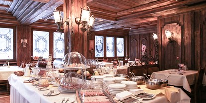 Hotels an der Piste - geführte Skitouren - Schweiz - Frühstücksbuffet - Saaserhof Apartments