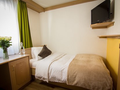 Hotels an der Piste - Preisniveau: moderat - Grächen - Einzelzimmer - Nordseite orientiert - Hotel Bristol *** Saas-Fee