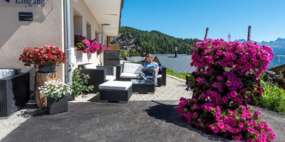 Hotels an der Piste - Sonnenterrasse - Wallis - Lounge - Hotel Slalom
