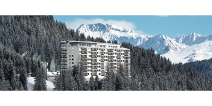 Hotels an der Piste - Skiservice: Skireparatur - Flims Waldhaus - Tschuggen Grand Hotel Aussenansicht - Tschuggen Grand Hotel 