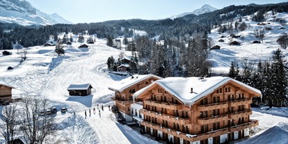 Hotels an der Piste - Parkplatz: gebührenpflichtig beim Hotel - Die Pole Position am Pistenrand! - Aspen Alpin Lifestyle Hotel Grindelwald