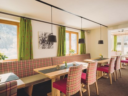 Hotels an der Piste - Hotel-Schwerpunkt: Skifahren & Wellness - Mittelberg (Mittelberg) - Hotel Naturhof Stillachtal