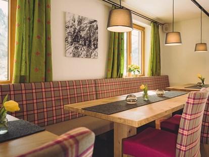 Hotels an der Piste - Langlaufloipe - Riezlern - Hotel Naturhof Stillachtal