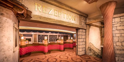 Hotels an der Piste - Verpflegung: alkoholfreie Getränke ganztags inklusive - Skigebiet Feldberg - Rezeption - Feldberger Hof