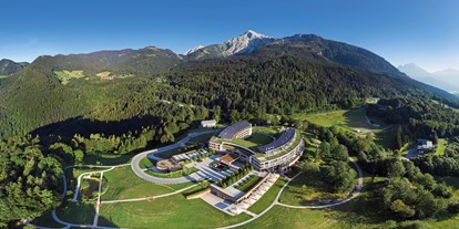 Hotels an der Piste - Sonnenterrasse - Berchtesgaden - Kempinski Hotel Berchtesgaden im Sommer - Kempinski Hotel Berchtesgaden