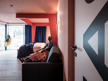 Hotels an der Piste - Hotel-Schwerpunkt: Skifahren & Wellness - Kolfuschg in Corvara - Suite Dreams - Sporthotel Passo Carezza