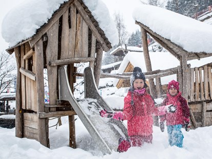 Hotels an der Piste - Skiraum: videoüberwacht - Itter - 20.000m² Abenteuerspielplatz - Alpin Family Resort Seetal ****s