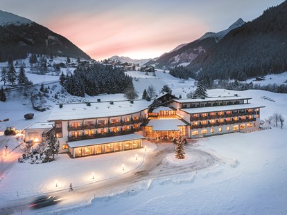 Hotels an der Piste - barrierefrei - Skizentrum St. Jakob i. D. - Defereggental Hotel & Resort - Defereggental Hotel & Resort